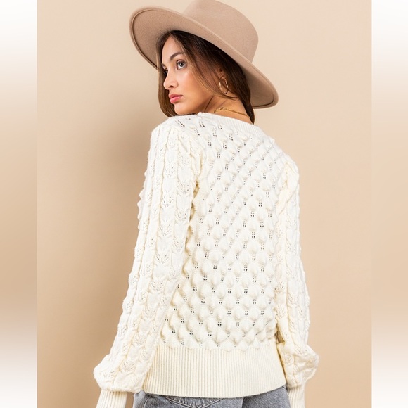 33 Boho Soft Two Tone Textured Sweater Top - Picture 5 of 7